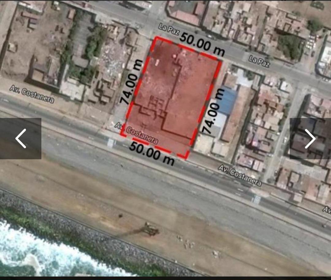 Venta de Terreno con Anteproyecto Aprobado 3700 m²