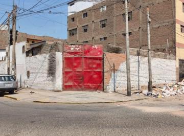 Vendo Terreno en Jr. Giribaldi Cerca del Emporio Gamarra 400 m²