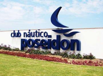 Excelente Terreno en Fila 3 - Club Náutico Poseidón
