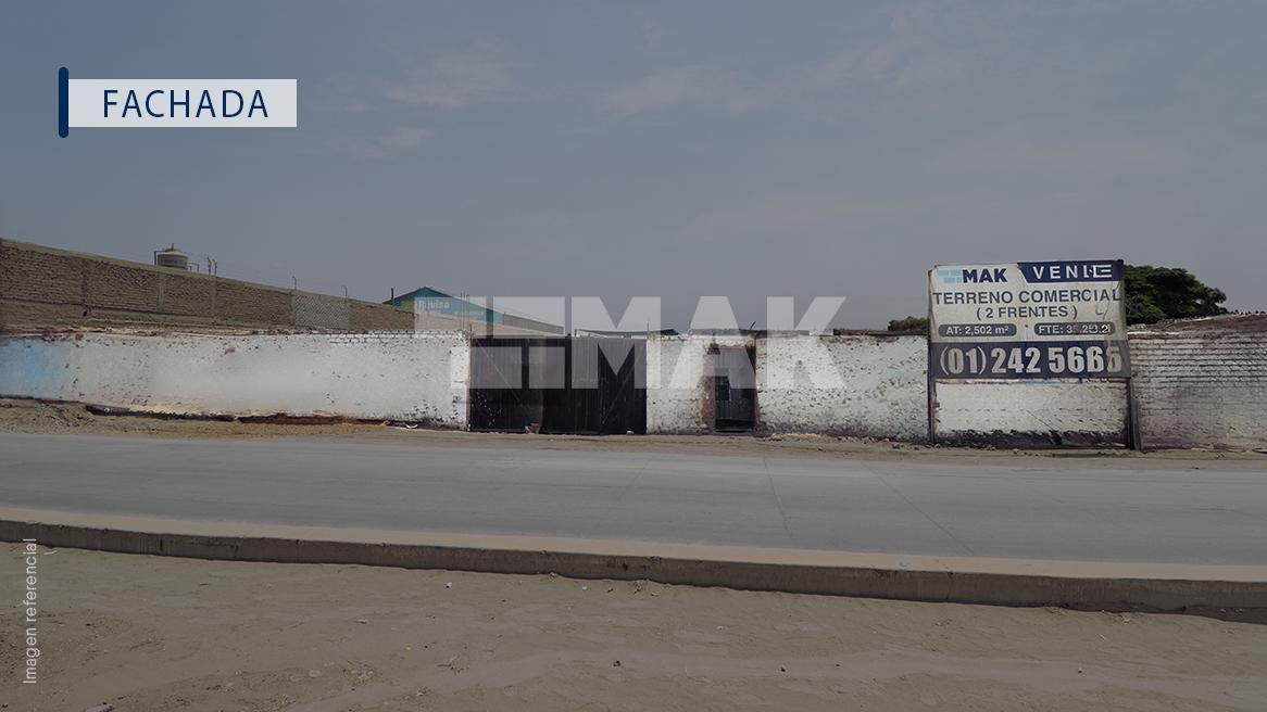 ¡Terreno Comercial en Esquina Sobre La Antigua Panamericana Sur!