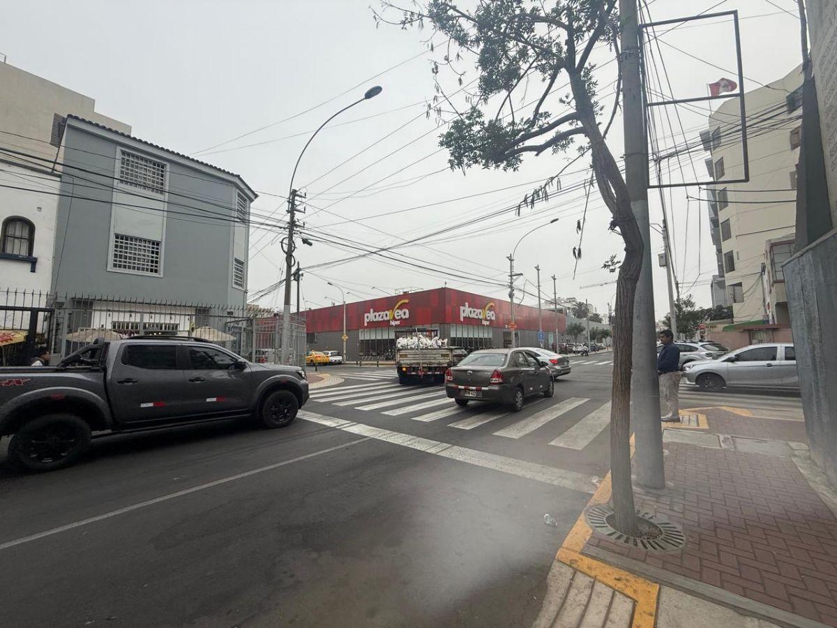 Terreno 480 m² Av. Petit Thouars - Miraflores - Parám 7 Pisos