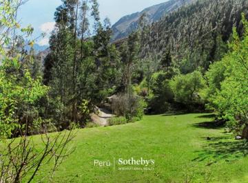 Increíble Terreno de 3.42 Hectáreas (8 Acres) Ubicado en Cusco