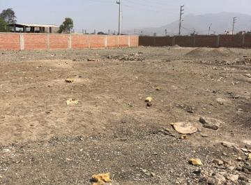 Terreno Cerca a Estudio 4