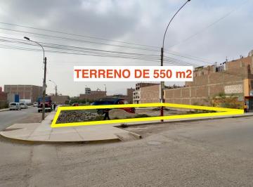 Terreno en Esquina de 530 m² en Av Juan Lecaros