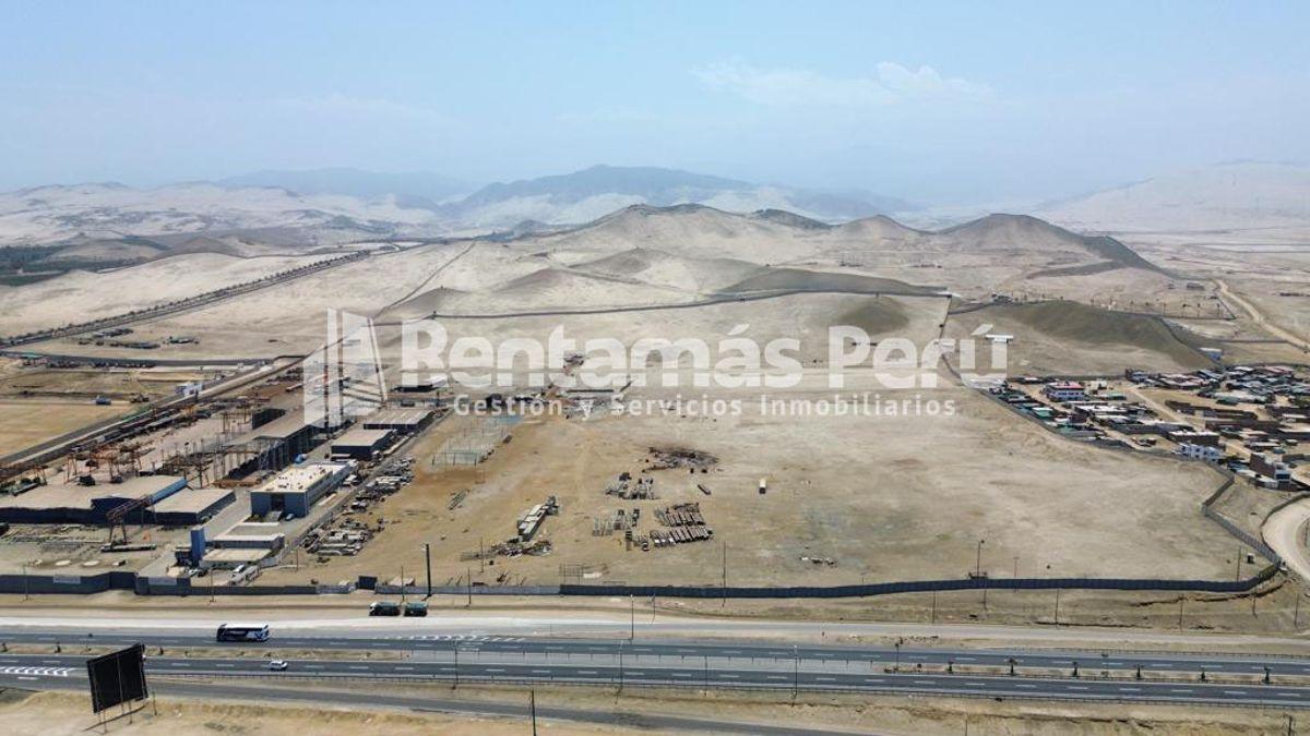 Terreno Industrial en Venta de 10.2 Hectáreas (102, 190 M²) - Punta Negra