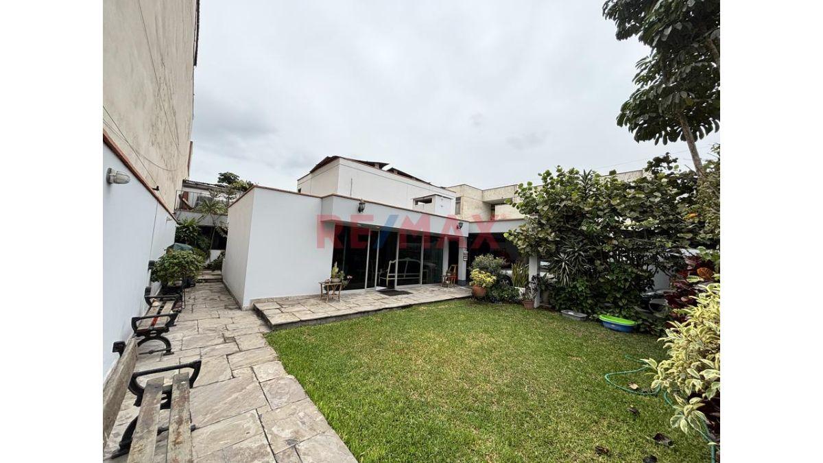 Oportunidad de Inversión: Terreno Para Proyecto Inmobiliario en San Isidro Precio No Negociable