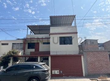 Se Vende Terreno de 160 m² en San Juan de Miraflores | Ideal Para Construir