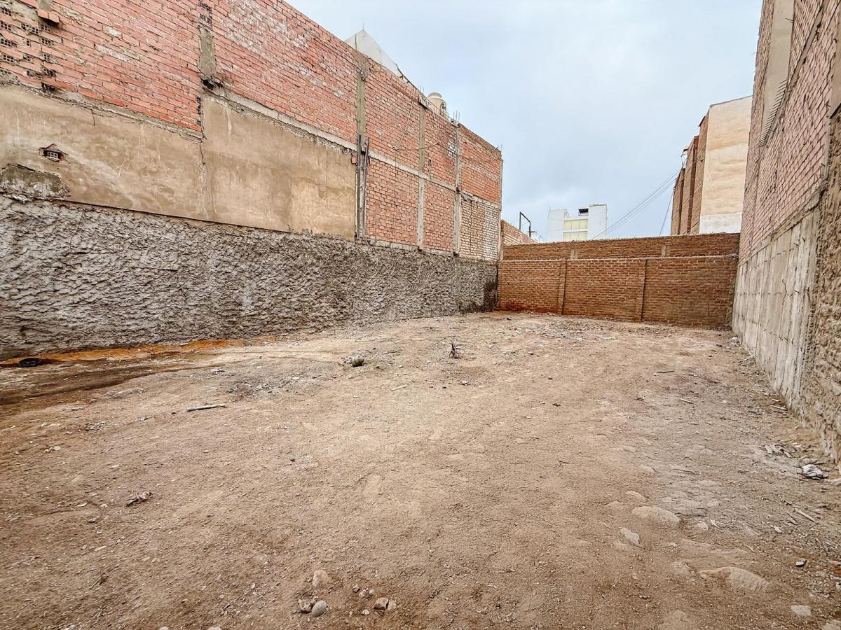 Terreno en San Miguel (Lima)