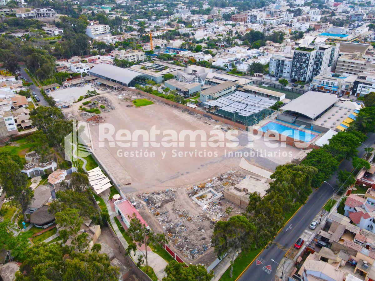 Terreno en Venta 6, 553 m² con Zonificacion E1 - Santiago de Surco