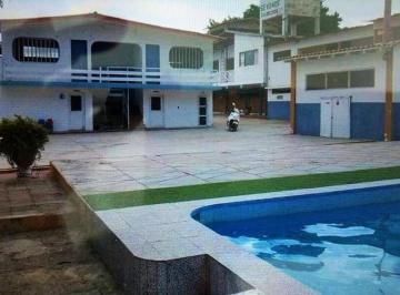 Venta de Hotel Como Terreno en Tumbes.