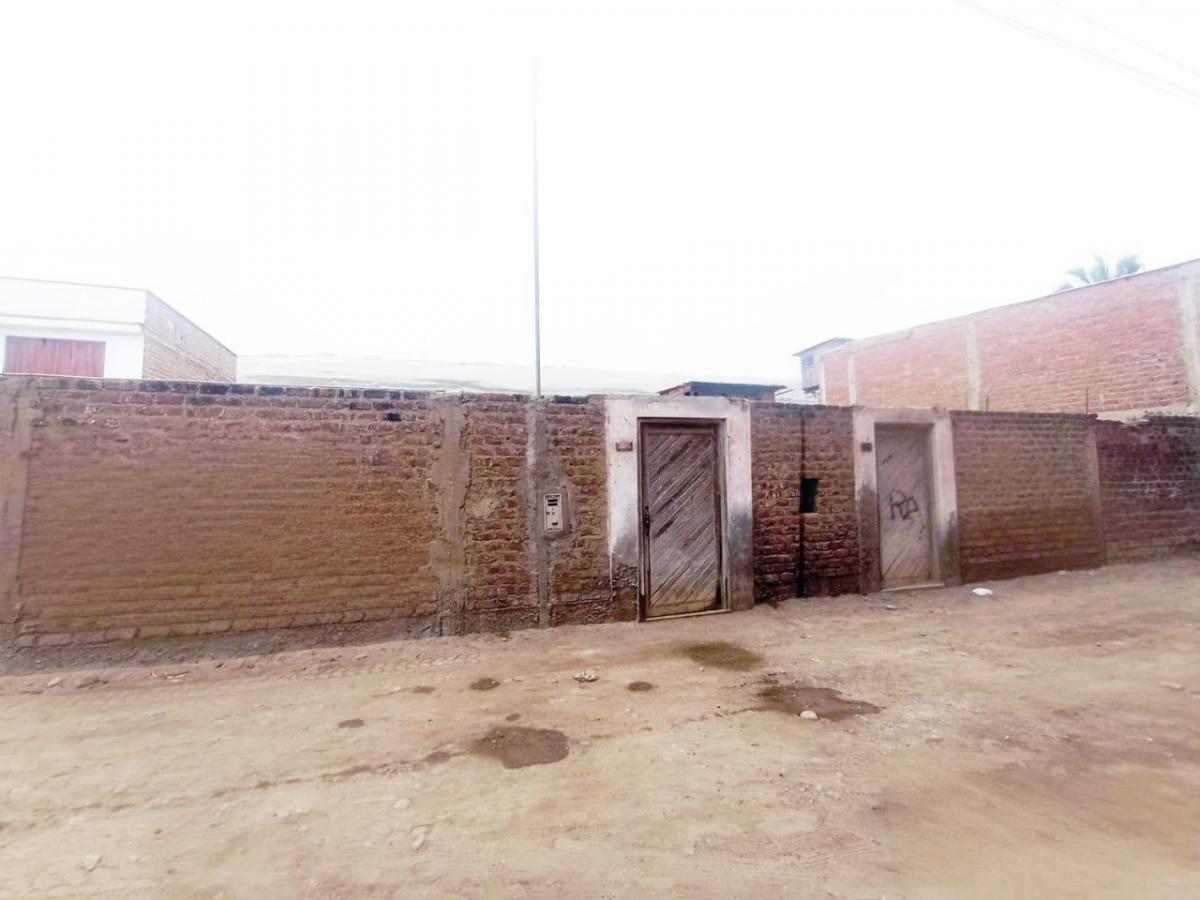 Terreno en Venta de 300 m² a Espalda del Turing Club del Peru