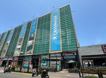 Oficina Corporativa 1, 355 m² Junto a Mallplaza Bellavista | Gran Formato