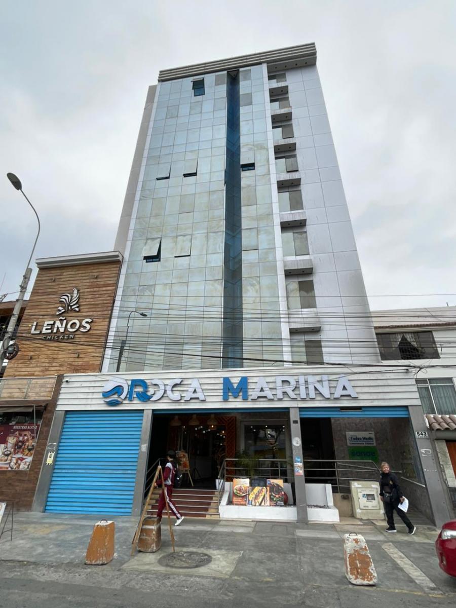 Se Alquila Oficina 205 m² - Edificio Empresarial Av. San José