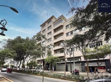 Alquiler o Venta de Oficina en El Centro de Lima Cerca Plaza San Martin