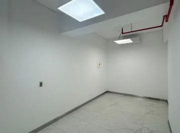 Oficina Centrica y Moderna en Alquiler - Miraflores