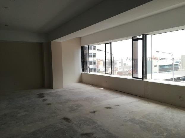 Alquiler Oficina en Gris en San Isidro - Of 601 (609 - 136 - 39)