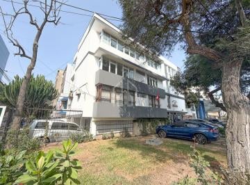 Oficina 420 m² | Javier Prado | 3 Pisos en Esquina con Las Camelias