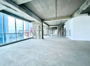 Alquiler de Oficina en Gris de 1, 501 m² en Edificio Moderno de San Isidro