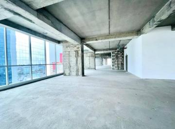 Alquiler de Oficina en Gris 337 m² - San Isidro en Edificio Moderno