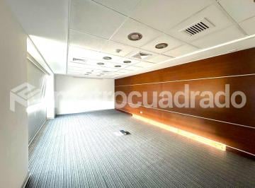 Oficina 241 m² - Implementada - San Isidro