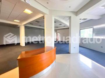 Oficina/edificio 3500 m² - Implementada - San Isidro