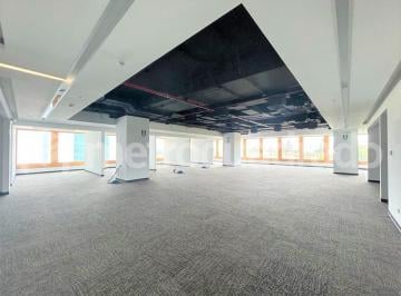 Oficina Implementada - 582 m² - San Isidro Golf