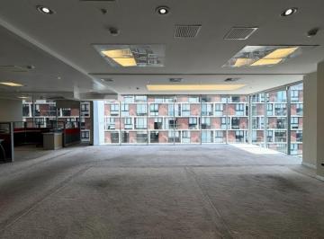 Alquiler Oficina Corporativa Implementada de 550 m² en Torre Empresarial – San Isidro