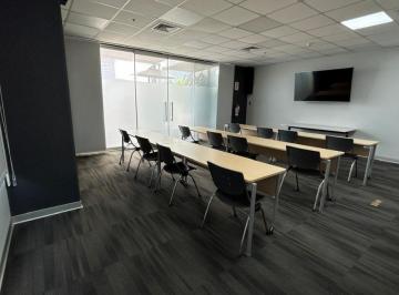Oficina de 61 m² en Alquiler en San Isidro Financiero