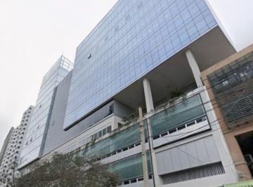 Oficina de 584 m² Disponible en San Isidro Empresarial