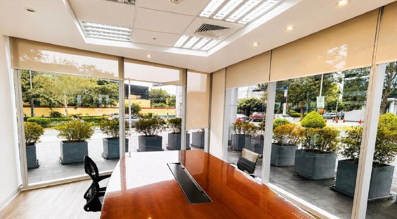 Oficina Implementada en La Mejor Zona de San Isidro