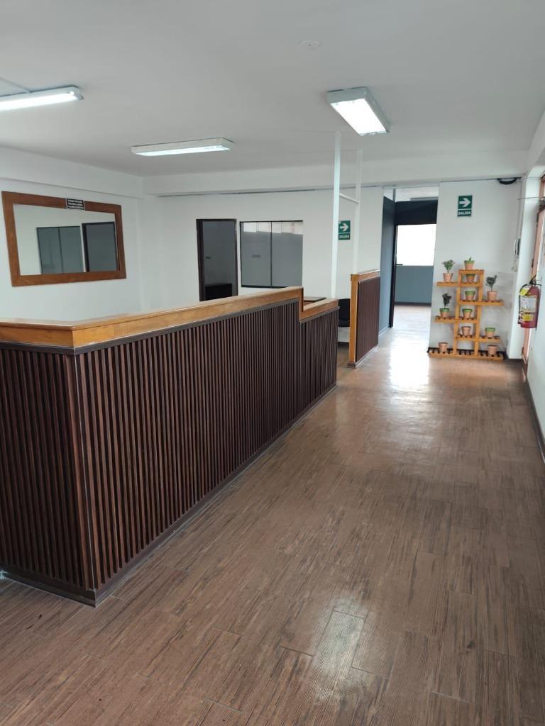 Alquilo Oficina