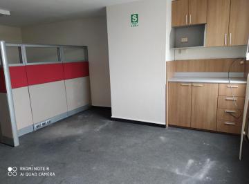 Oficina en Alquiler en Surco – 30 m² a Media Cuadra de Av. Ayacucho