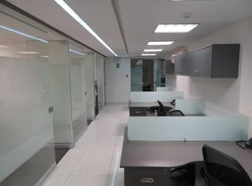 Oficina Prime Totalmente Amoblada en Moderno Edificio Empresarial - Surco