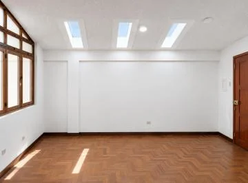 ¡Oficina en Venta en La Av. El Sol – El Corazón Comercial y Empresarial del Cusco!