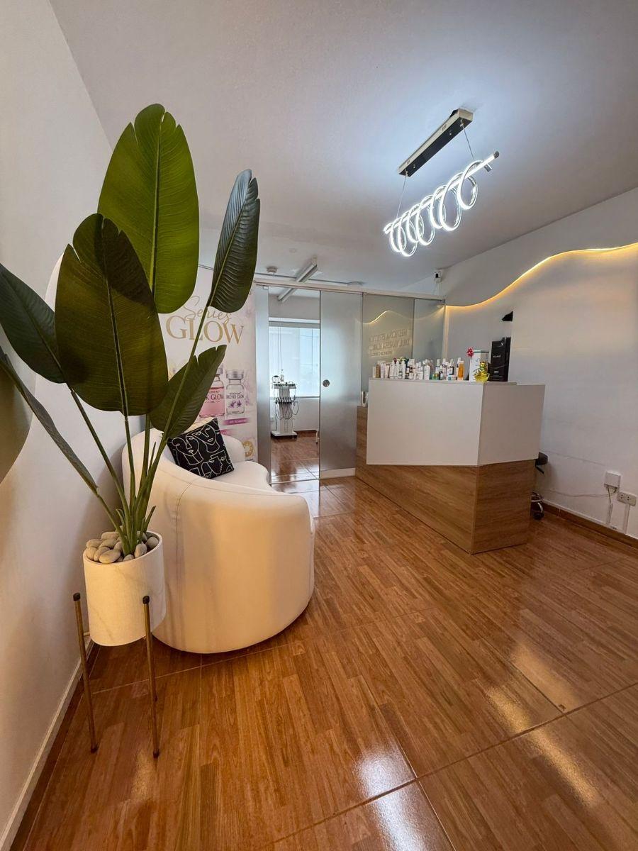 Se Vende Oficina / Local Comercial en Miraflores de 62 m²