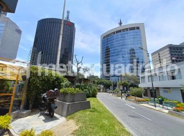 Oficina 222 m² – Gris – San Isidro