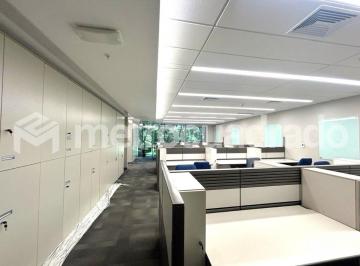 Oficina 550 m² – Implementada – San Isidro