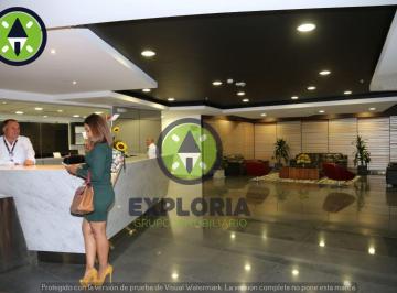 Oficina Premium – 2 Cocheras – Edificio Corporativo con Auditorio y Seguridad 24/7
