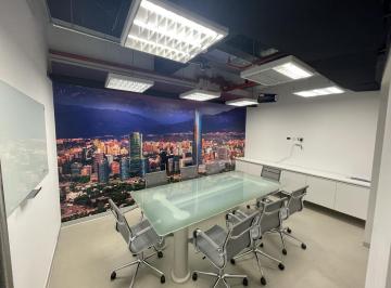 Oficina Premium Implementada y Amoblada | Lista Para Ocupar | Us$360, 000 | 3 Estacionamientos