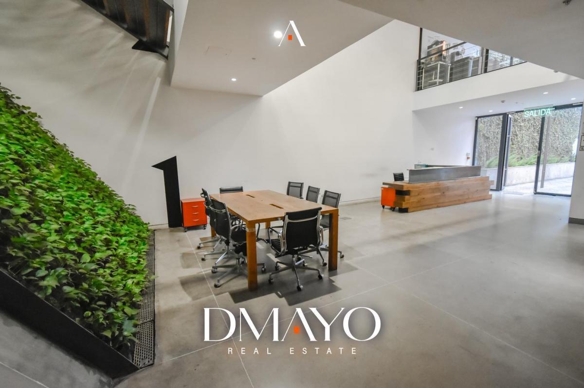 Alquiler Local Comercial Boutique de 255 m² en Barranco. 1er Piso con 5 Estacionamientos.