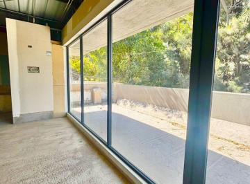 Alquiler de Local Comercial - Cayma Baja