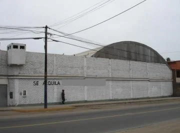 Ab - 1110 - Alquilo Excelente Local Comercial de 2, 100 m² en Av. Santa Anita, Chorrillos