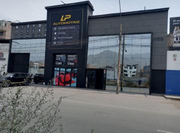 Local Comercial de 400 m² en Alquiler en Santa Isolina con 7 Cocheras