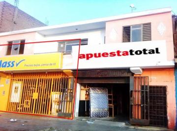 Amplio Local Comercial en Zona Estratégica en Comas