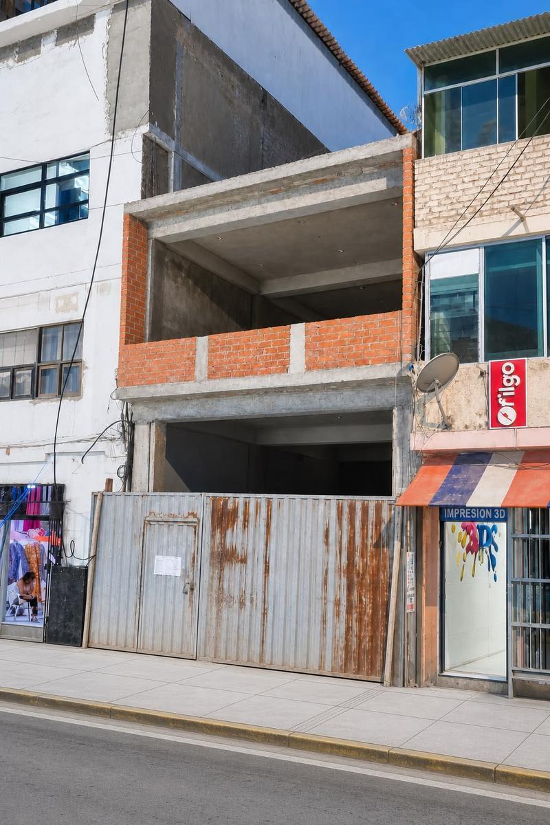 Alquiler Local Comercial de Estreno en Av. Elías Aguirre – Chiclayo