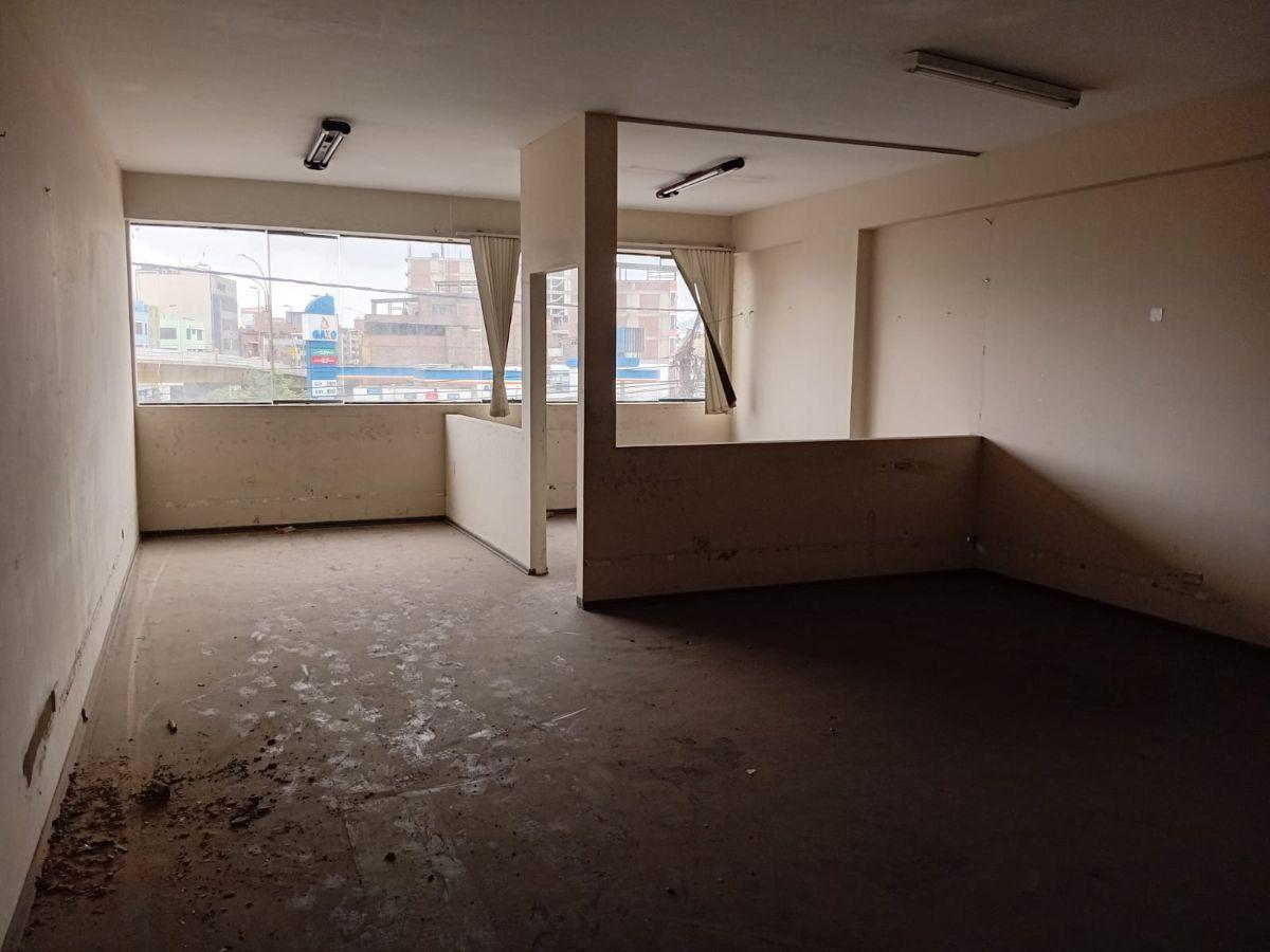 Se Alquila Local Comercial 2do, 3er y 4to Piso, 250 m² c/u La Victoria Avda Mexico 9.5.4.7.7.5.5.7.2