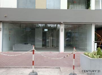 Local Comercial en Alquiler | Ubicación Estratégica Santa Beatriz