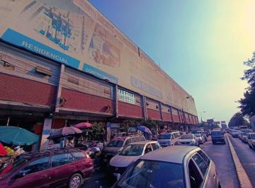 Alquilo Local Comercial en Av. Argentina Frente a Malvinas