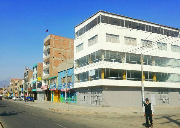 Alquiler Local Comercial en Los Olivos