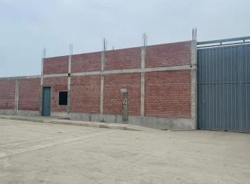 Local Comercial Y/o Industrial en Alquiler! en Av. San Pedro, Lurín